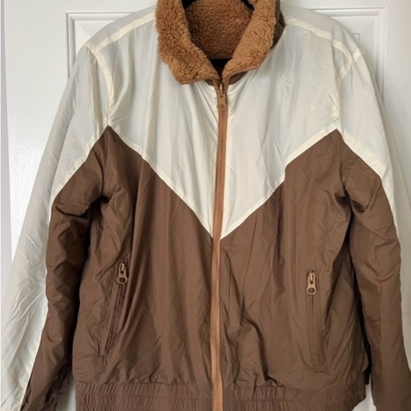 ZYIA Jackets & Blazers - Zyia Camel Sierra Fleece